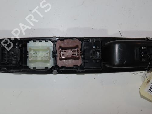 Left front window switch DACIA SANDERO III 1.0 TCe 100 ECO-G | BP17657723I27