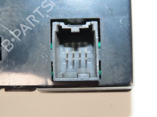 Display Display OPEL ASTRA J (P10) 1.4 (68) (100 hp) 10543768 10543768