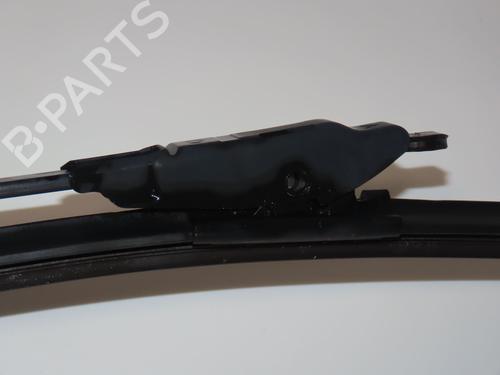 Used Front windshield wiper arm RENAULT SCÉNIC II (JM0/1_) 1.5 dCi (JM1E, JM16) (106 hp) 31119853