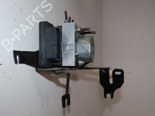 Used ABS pump RENAULT CLIO IV (BH_) 1.5 dCi 90 (90 hp) 25622947