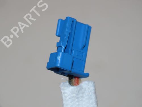 Venstre solskærm Venstre solskærm PEUGEOT 5008 II (MC_, MJ_, MR_, M4_) 1.5 BlueHDi 130 (MCYHZJ, MCYHZR, MCYHZX) (131 hp) 33770154 33770154