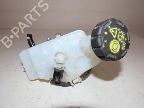 Used Brake master cylinder RENAULT CLIO V (B7_) 1.0 TCe 90 (B7MT) (91 hp) 29469260