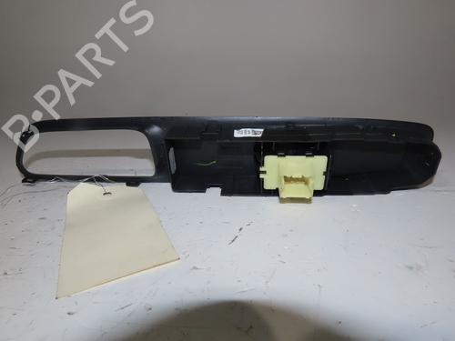 switch-renault-captur-i-j5_-h5_-2013-24488406 main image