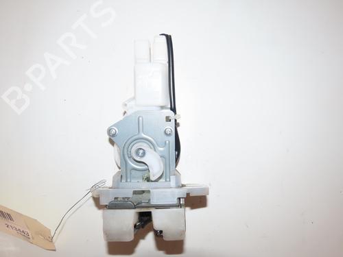 Used Tailgate lock SUZUKI SWIFT III (MZ, EZ) 1.3 (RS413, ZC11S) (92 hp) 29644202