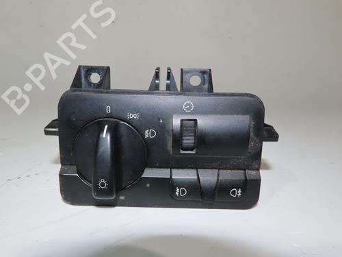 Used Headlight switch BMW 3 (E46) 330 d (184 hp) 19104475