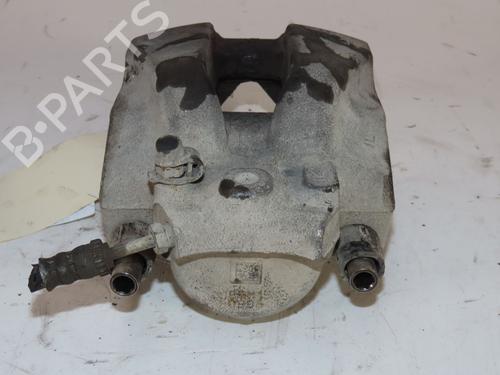 Used Right front brake caliper BMW X3 (F25) xDrive 20 d (190 hp) 24487321