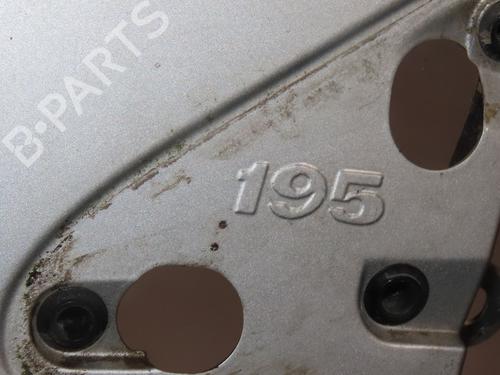 Used Left front fenders RENAULT CLIO III (BR0/1, CR0/1) 1.5 dCi (C/BR0G, C/BR1G) (68 hp) 27169383