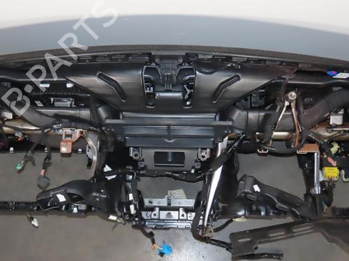 Used Dashboard PEUGEOT 2008 II (UD_, US_, UY_, UJ_, UR_, UC_) 1.5 BlueHDI 130 (131 hp) 30980167