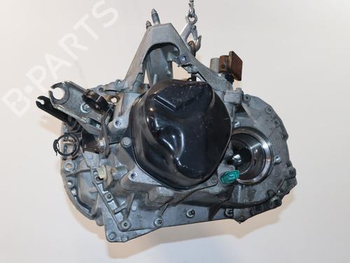 Used Gearbox DACIA SANDERO II 1.2 (75 hp) 23160146