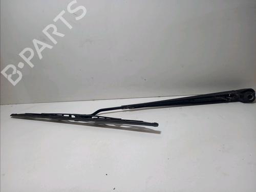 Used Front windshield wiper arm Front windshield wiper arm RENAULT SCÉNIC I MPV (JA0/1_, FA0_) 1.6 (JA00, JA16, JA15, JA19, JA1V, JA2B, JA2C, JA0B,... (107 hp) 14901528 14901528