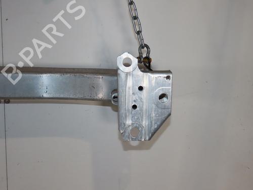 Used Front bumper reinforcement Front bumper reinforcement 37454293 37454293