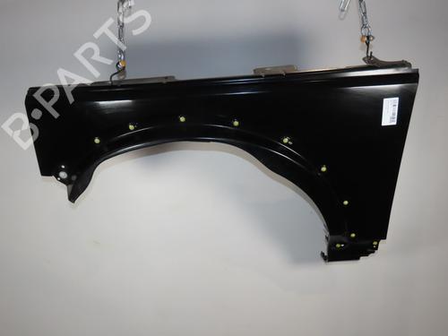 Used Left front fenders LAND ROVER DISCOVERY III (L319) 2.7 TD 4x4 (190 hp) 20229352