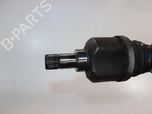 Used Left front driveshaft Left front driveshaft PEUGEOT 3008 II SUV (MC_, MR_, MJ_, M4_) 1.2 THP/ PureTech 130 (MRHNSM, MRHNSU, MRHNSJ, MRHNYW,... (131 hp) 39112572 39112572