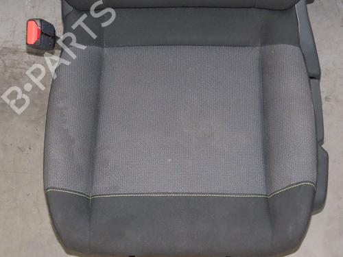 left-front-seat-citroen-c3-iii-sx-2016-34357800 main image