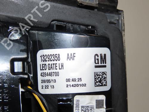 left-tailgate-light-opel-zafira-tourer-c-p12-20-cdti-75-39028599-2011-20314442 main image