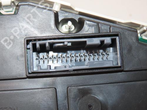 Used Instrument cluster Instrument cluster 38676661 38676661