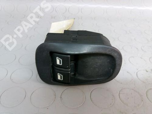 Used Left front window switch Left front window switch PEUGEOT 206 Hatchback (2A/C) 1.4 i (75 hp) 9006237 9006237