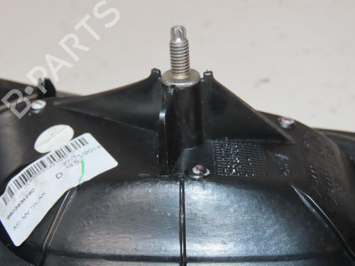 Used Right tailgate light Right tailgate light CITROËN C3 II (SC_) 1.2 VTi 82 (82 hp) 19702077 19702077
