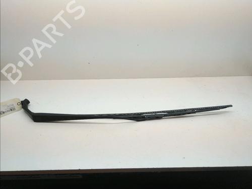 Used Front windshield wiper arm MAZDA 5 (CR) 2.0 CD (CR19) (110 hp) 14901636