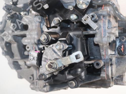Used Gearbox Gearbox TOYOTA YARIS (_P13_) 1.5 Hybrid (NHP130_, NHP130) (101 hp) 32715378 32715378