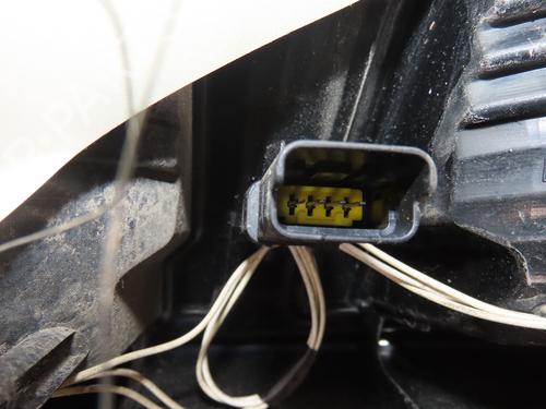 right-taillight-citroen-c3-picasso-sh_-2008-39698676 main image