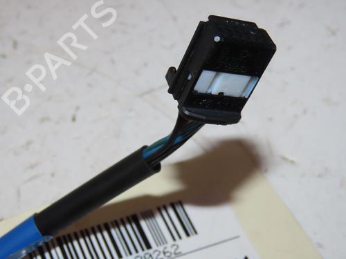 right-mirror-renault-clio-iv-bh_-2012-2013-2014-2015-2016-2017-2018-2019-2020-2021-37649810 main image