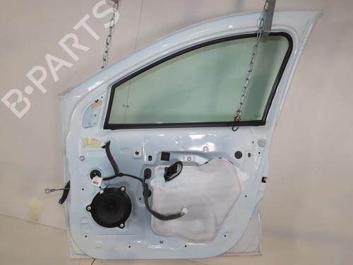 right-front-door-dacia-sandero-ii-2012-37276885 main image