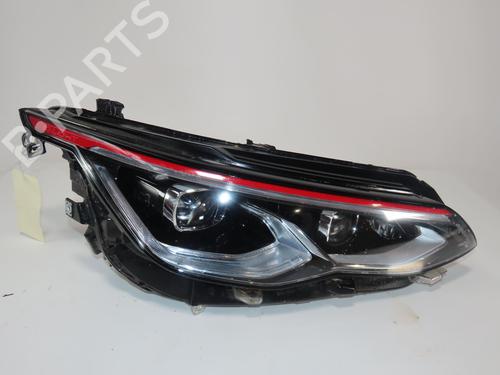 right-headlight-vw-golf-viii-cd1-da1-2019-38736792 main image