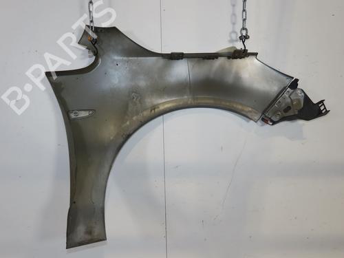 Used Left front fenders Left front fenders 38475678 38475678