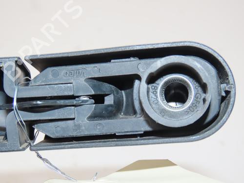 Used Rear windshield wiper arm Rear windshield wiper arm FORD FOCUS IV (HN) 1.0 EcoBoost (125 hp) 34608820 34608820
