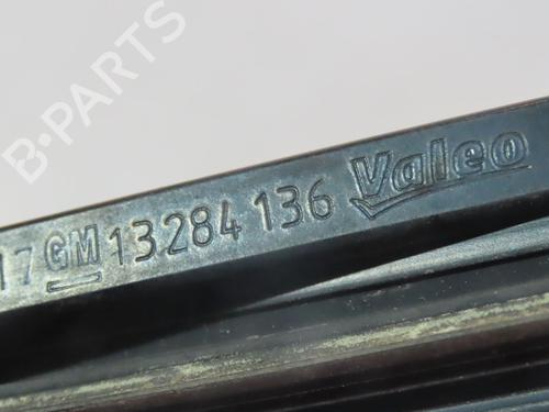 Used Front windshield wiper arm OPEL CORSA E (X15) 1.4 (08, 68) (90 hp) 26336037