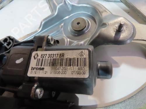 Rear right window mechanism RENAULT SCÉNIC III (JZ0/1_) 2.0 dCi (JZ0Y, JZ26) | BP18415482C25 