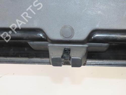 tailgate-chevrolet-aveo-hatchback-t300-12-42624764-2011-19133516 main image