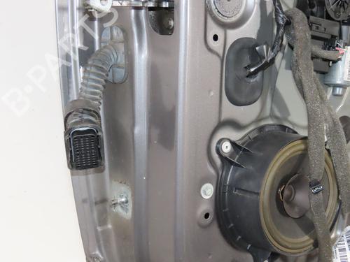 right-front-door-renault-scenic-iii-jz01_-2008-2009-2010-2011-2012-2013-2014-2015-2016-37530410 main image