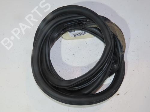Used Rubber door seal AUDI A1 (8X1, 8XK) S1 quattro (231 hp) 29170970