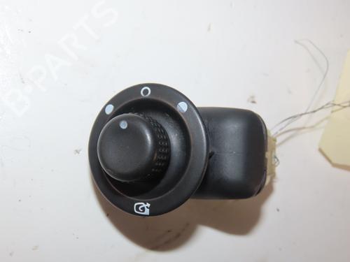 Used Mirror switch RENAULT SCÉNIC II (JM0/1_) 1.5 dCi (JM1E, JM16) (106 hp) 33138026