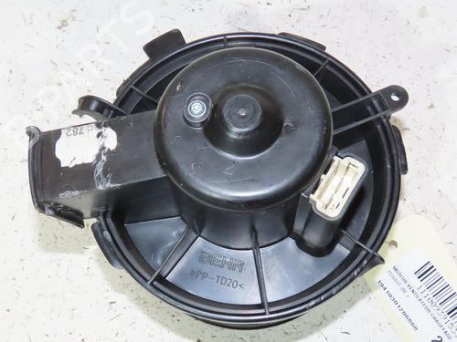 Used Heater blower motor PEUGEOT 206+ (2L_, 2M_) 1.4 i (73 hp) 23435372