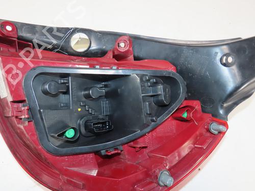 Used Left taillight RENAULT CLIO III (BR0/1, CR0/1) 1.5 dCi (C/BR0G, C/BR1G) (68 hp) 32659585
