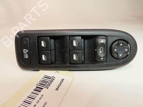 left-front-window-switch-peugeot-508-i-8d_-16-hdi-98026370zd-2010-2011-2012-2013-2014-2015-2016-2017-2018-17372402 main image