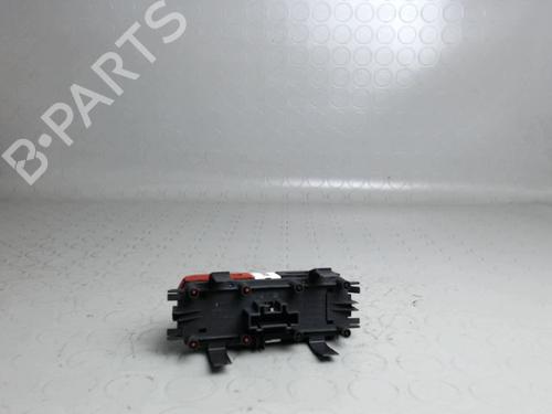 Used Warning switch RENAULT SCÉNIC II (JM0/1_) 1.6 (JM0C, JM0J, JM1B) (113 hp) 23161063