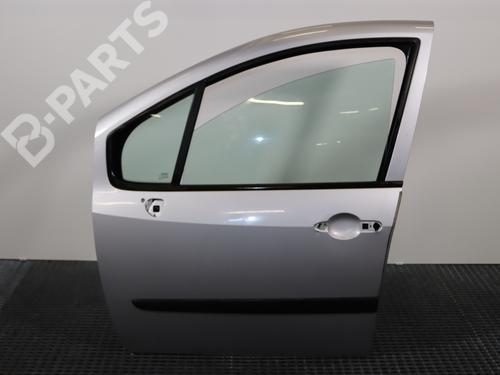 Used Left front door Left front door RENAULT MODUS / GRAND MODUS (F/JP0_) 1.5 dCi 75 (75 hp) 11178002 11178002