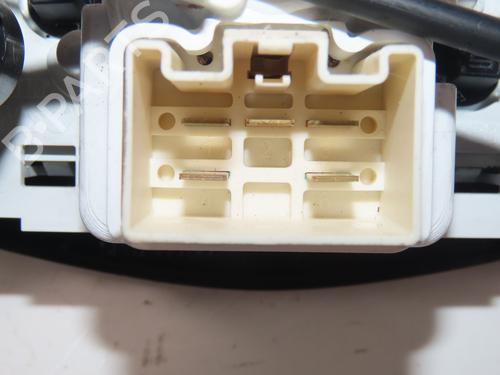 Used Climate control Climate control 36940722 36940722