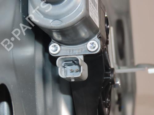 Used Front right window mechanism HYUNDAI i30 (FD) 1.6 CRDi (90 hp) 32100086