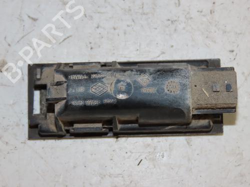 Used Licence plate light RENAULT TWINGO II (CN0_) 1.5 dCi (CN0E) (64 hp) 19441637