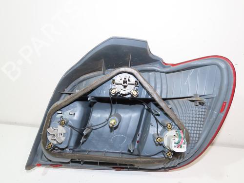 Used Left taillight TOYOTA YARIS (_P1_) 1.5 (NCP13_, NCP13R) (105 hp) 16106775