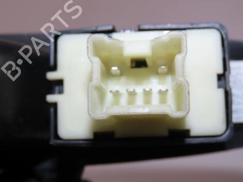 Used Right rear window switch Right rear window switch RENAULT CLIO IV (BH_) 1.2 TCe 120 (BHAU) (118 hp) 15504411 15504411