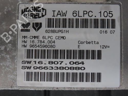 Używane Radio RENAULT SCÉNIC III (JZ0/1_) 1.2 TCe (JZ16) (132 hp) 30164714