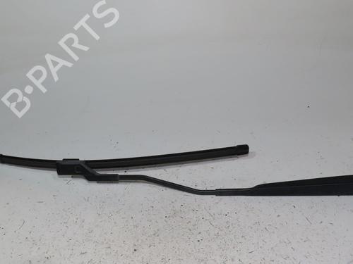 Used Front windshield wiper arm CITROËN C3 Picasso (SH_) 1.6 HDi (90 hp) 23396275