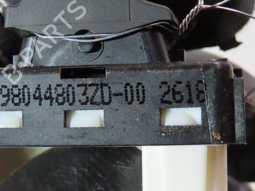 Used Switch PEUGEOT 3008 II SUV (MC_, MR_, MJ_, M4_) 1.2 THP/ PureTech 130 (MRHNSM, MRHNSU, MRHNSJ, MRHNYW,... (131 hp) 28206304