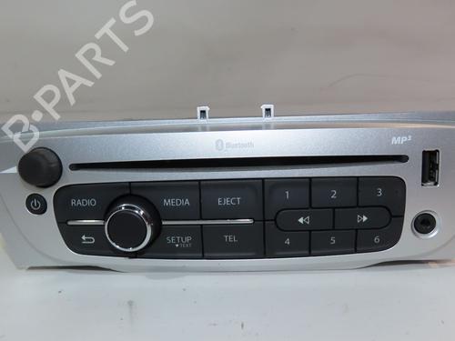 Radio RENAULT MEGANE III Hatchback (BZ0/1_, B3_) 1.2 TCe (BZ2B, BZ11) | BP29380427E6 